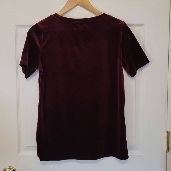 Old Navy Velvet Tee Shirt Maroon Burgundy Wine XS - Picture 4 of 8